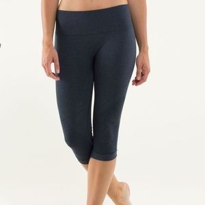 Lululemon In The Flow Crop II